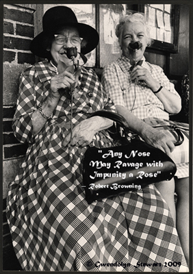 Photograph of TWO LADIES & THEIR ROSES IN HARVARD SQUARE by 
GWENDOLYN STEWART, c. 2009; All Rights Reserved